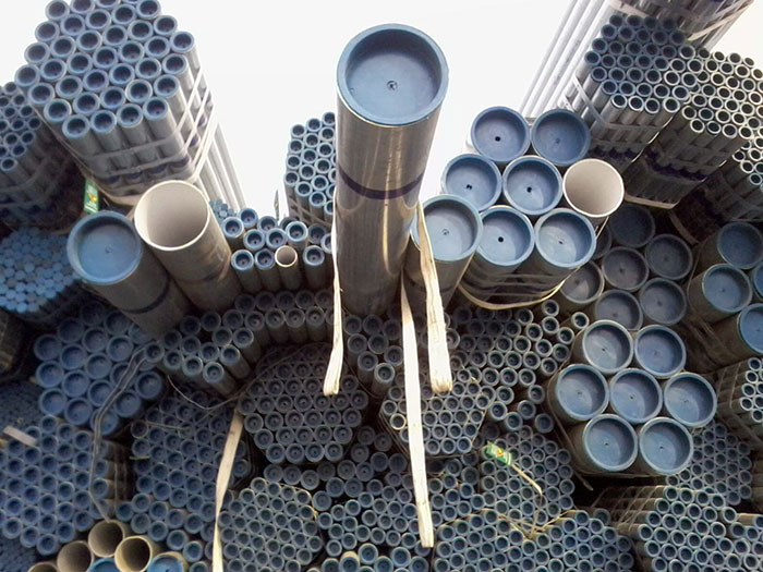 psp钢塑复合管存放